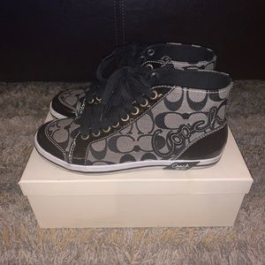 Women's High-Top Coach sneakers (size 6)
